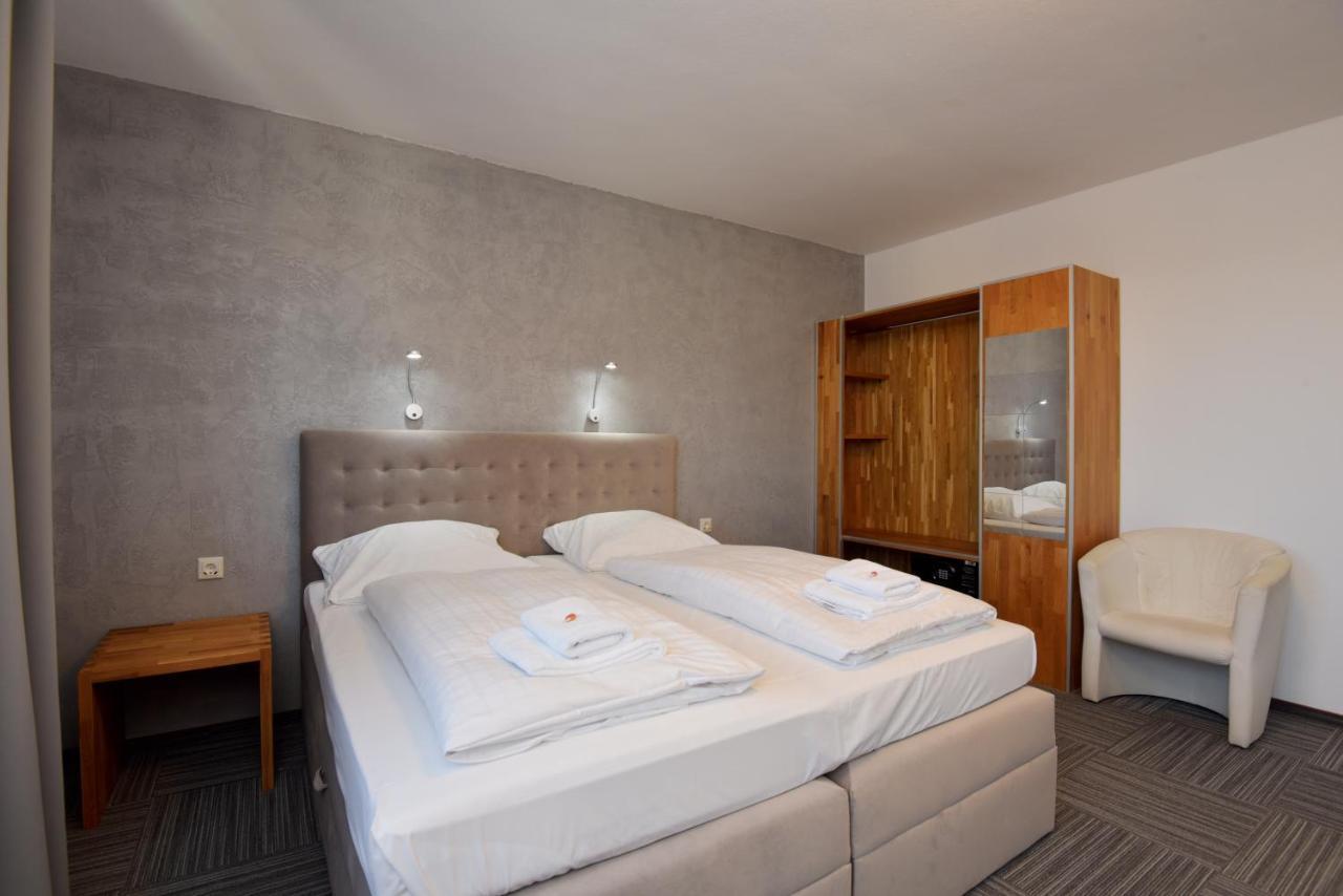 Hotel Zum Gruendle Oberhof  Zewnętrze zdjęcie