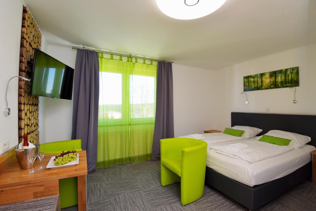 Hotel Zum Gruendle Oberhof  Zewnętrze zdjęcie